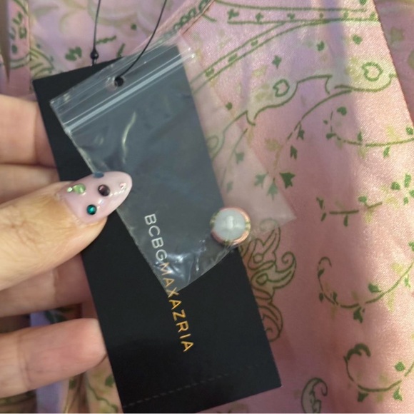 NWT BCBG Pink and green paisley dress with pockets size XS - Picture 4 of 5